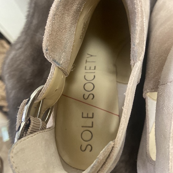Sole Society Tan Suede Booties sz 9 - Picture 4 of 7